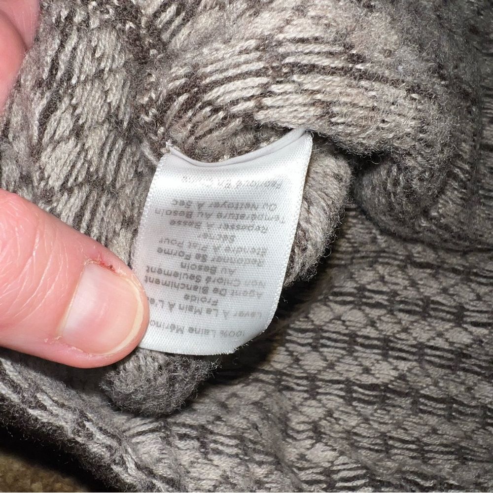 Talbots sweater   - Picture 4 of 7